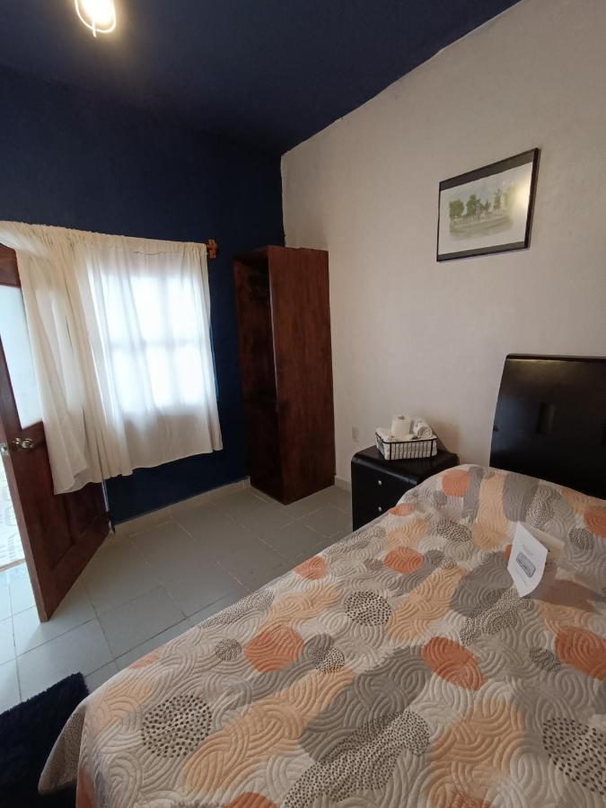 Casa Petirrojo - Habitaciones En Pátzcuaro Екстериор снимка